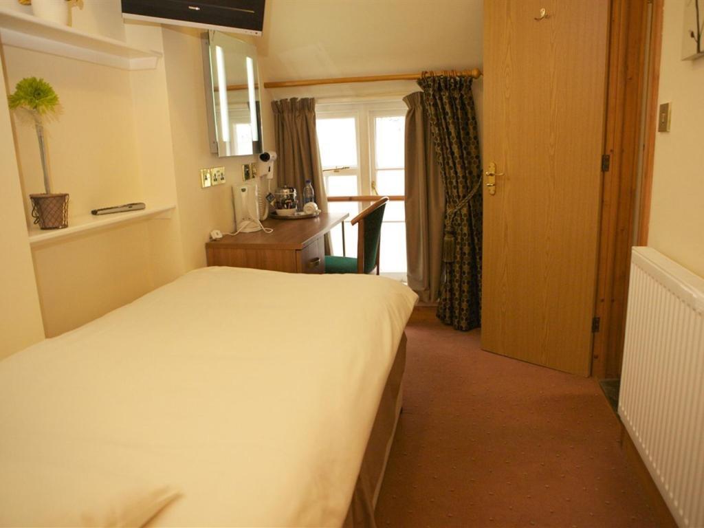 Gasthof The Yeovil
